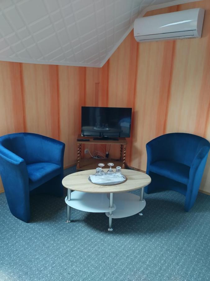 Ibolya Apartman Apartment Badacsony Екстериор снимка